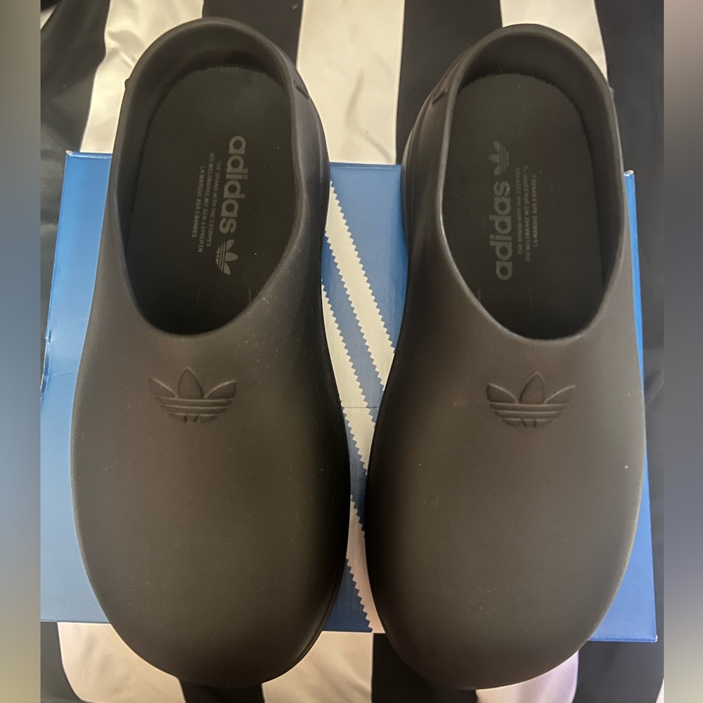Adidas Adifoam Size 8